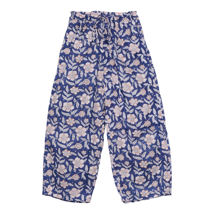 Relax Pant Petunia on Blue