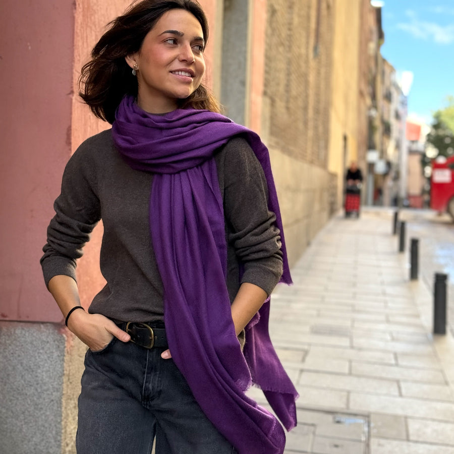 Pashmina Rouge - Étole Cachemire Soie | Fleur du Népal Pashmina Rouge - Étole Cachemire Soie | Fleur du Népal